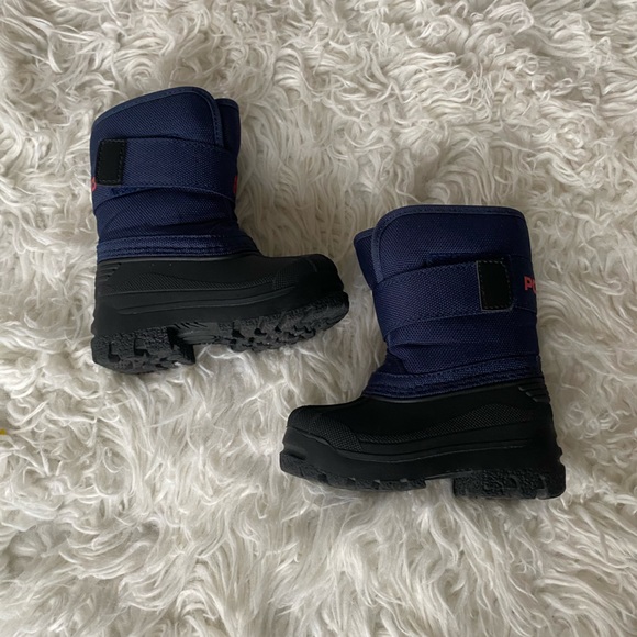Toddler Boy’s Polo Ralph Lauren Winter Boots Size 5 - Picture 3 of 7